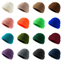 Bonnet Docker court côtelé en tricot d'hiver avec logo personnalisé, couleurs personnalisables, style bonnet de pêcheur, fabricant en gros