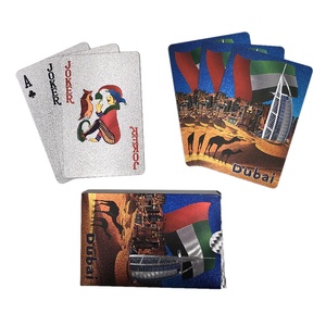 <span class=keywords><strong>Carte</strong></span> da Gioco Personalizzate con Paesaggi di Dubai in Lamina d'Oro/Argento <span class=keywords><strong>Mazzo</strong></span> di <span class=keywords><strong>Carte</strong></span> Dorate - Product Image 1
