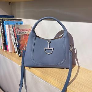 Sac Hobo Femme en Cuir de Vachette Litchi du Togo Sans Marque, Doublure Entièrement en Cuir, Chic Parisien, Idéal <span class=keywords><strong>Week</strong></span>-<span class=keywords><strong>end</strong></span>, Fournisseur Européen de Vente au Détail et en Gros - Product Image 2