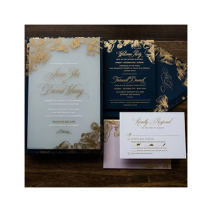 INVITATIONS DE MARIAGE EN ACRYLIQUE givrées en feuille <span class=keywords><strong>d</strong></span>'<span class=keywords><strong>or</strong></span> ORCHIDÉE de luxe avec <span class=keywords><strong>d</strong></span>étail en relief doré Cartes <span class=keywords><strong>d</strong></span>'information et enveloppe RSVP - Product Image 1