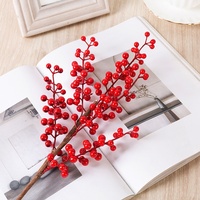 Vente en gros de tiges de baies rouges artificielles, baies de houx en vrac, décorations de Noël, fournitures pour couronnes et guirlandes DIY