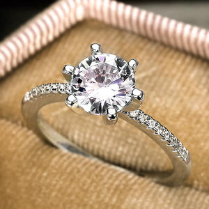 Anello con Diamante F778 Taglio Brillante Rotondo in Oro Bianco Naturale Colore D Gioiello Classico da Donna per Fidanzamento - Product Image 6