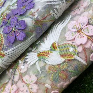 Venta al por mayor de malla bordada de colores flor de ciruelo pájaro bordado nupcial tela de malla de encaje MF85 - Product Image 4
