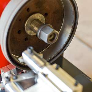 Rectificador <span class=keywords><strong>de</strong></span> Discos <span class=keywords><strong>de</strong></span> Freno, Torno para Discos <span class=keywords><strong>de</strong></span> Freno para Reparación <span class=keywords><strong>de</strong></span> Discos y Tambores <span class=keywords><strong>de</strong></span> Freno - Product Image 4