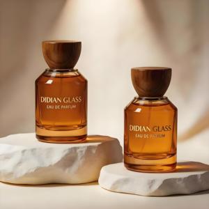 Flacon <span class=keywords><strong>de</strong></span> <span class=keywords><strong>parfum</strong></span> <span class=keywords><strong>de</strong></span> luxe 30ml 50ml 100ml, flacon en verre cylindrique rechargeable, flacon vide, flacon vaporisateur <span class=keywords><strong>de</strong></span> <span class=keywords><strong>parfum</strong></span> en verre avec bouchons en bois - Product Image 3