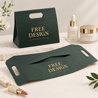 Carton pliable triangulaire à fermeture magnétique personnalisée avec poignée, emballage en papier avec logo estampé à chaud et UV pour les cosmétiques et la beauté