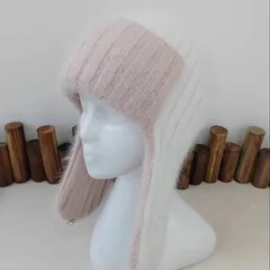 Topi rajut warna polos hangat luar ruangan desain kustom High end mode baru musim gugur musim dingin 2024 topi dingin rambut telinga kelinci gantung