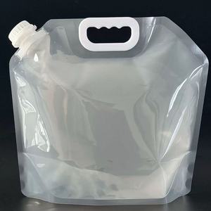 ถุงใส่น้ำแบบพับได้ 5 ลิตร พร้อมพวยน้ำ  แบบตั้งได้ ป้องกันการรั่วซึม บรรจุภัณฑ์แบบยืดหยุ่น มีสินค้าในสต็อก - Product Image 2