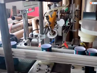 Machine d'assemblage de couvercles en papier entièrement automatique, équipement d'assemblage de couvercles en papier sur mesure pour l'emballage industriel