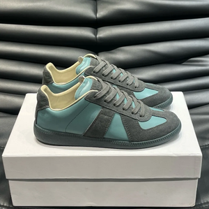 Zapatillas Deportivas Alemanas Nuevas con Cordones para Hombre y Mujer, Modelo 10A, de Corte Bajo, en Satén Técnico y Cuero Genuino, con Caja - Product Image 6