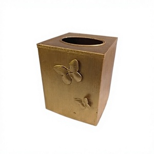 Boîte à mouchoirs en fer de qualité supérieure, forme carrée, couleur or, à prix abordable - Product Image 1