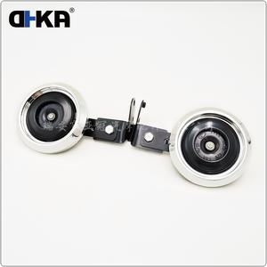 Clacson Elettrico DHKA 12V 450/370Hz Multi-Tono Alto/Basso in ABS+Acciaio 100dB Doppio per Moto/Auto Universale - Product Image 1