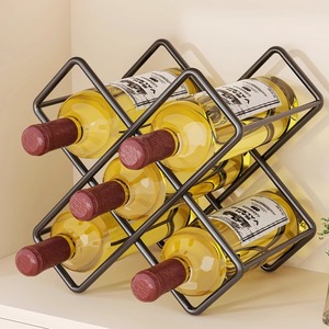 Casier à <span class=keywords><strong>vin</strong></span> en fer rouge, style luxe léger, haut de gamme, moderne et minimaliste, avec grille diamantée inclinée, pour rangement de bouteilles - Product Image 2