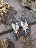 Anting-anting lingkaran berbentuk bunga bergaya boho chic buatan tangan, mutiara, manik-manik biji besar yang lucu, desain vintage untuk pernikahan, mode India