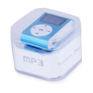 Venta al por mayor Mini USB Metal Clip MP3 Player portátil Digital MP3 reproductores de música con pantalla LCD compatible con memoria SD TF ranura para tarjeta