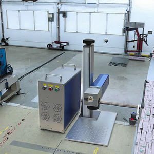 Láser de Fibra Raycus de 30W Refrigerado por Aire, Compatible con Formatos AI/PLT/DXF/BMP/DWG, Capaz de CNC - Product Image 3