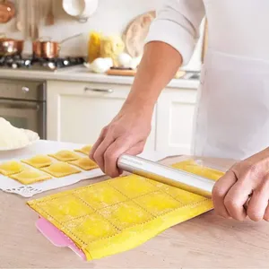 Molde Multifuncional de Plástico para Raviolis, Herramientas para Hornear, Molde para Dumplings Italianos, Molde para Decoración de Pasteles con Fondant, Herramienta para Pastelería - Product Image 3