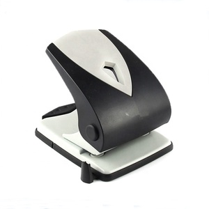 Papelería de oficina Oferta de fábrica Perforadora personalizada clásica <span class=keywords><strong>negra</strong></span> - Product Image 6