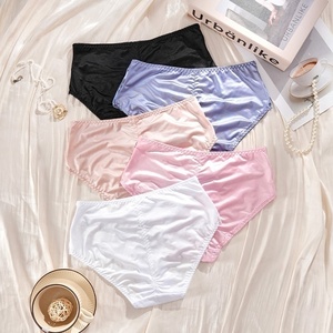 Braguitas de bikini elegantes de satén sin costuras y transpirables para <span class=keywords><strong>mujer</strong></span>, de talle medio, con encaje, color liso, lazo y refuerzo de algodón, ropa interior sexy que realza <span class=keywords><strong>la</strong></span> cadera. - Product Image 2