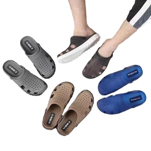 Heren Koreaanse zomermode platform waterdichte antislip PVC binnenzool gatenschoenen Baotou zachte bodem strandslippers voor liefhebbers van de tuin - Product Image 6
