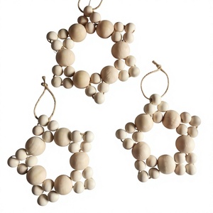 Guirnalda Decorativa Bohemia de Madera con Cuentas, Hecha a Mano, en Forma de Estrella, para Colgar en la Pared, con Flores Decorativas, Sin Luces, Paquete Individual - Product Image 1