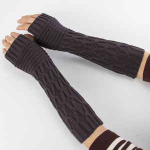 Mitones personalizados de punto de medio dedo para otoño e invierno, cubierta de brazo cálida plegable para hombres y mujeres - Product Image 1