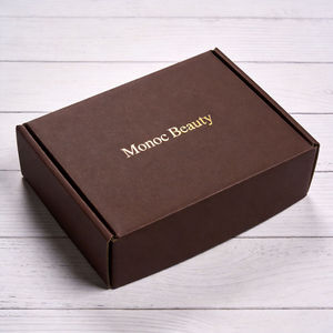 Caja de Cartón Corrugado Marrón con Lámina Dorada Premium Personalizada de Lujo para Envío y Embalaje de Regalos - Product Image 1