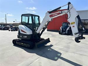 Mini-excavatrice diesel compacte à haute capacité de charge, d'occasion, 2023, Bobcatt E35, machine de construction avec bras long - Product Image 2