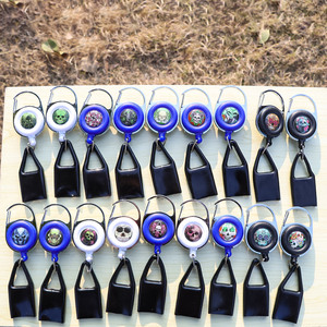 Porte-clés rétractable multifonctionnel avec couvercle de briquet <span class=keywords><strong>YoYo</strong></span> ID nom Mousqueton clip arrière facile à tirer en plastique ABS badge bobine boucle - Product Image 6