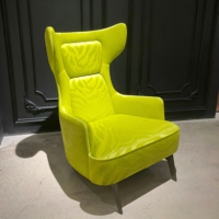 Fauteuil de détente moderne de luxe en tissu avec pieds en acier inoxydable, ergonomique, pour salon, bureau, hôtel et chambre à coucher