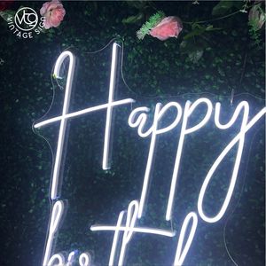 Letrero LED de Neón con Letras Cursivas de Feliz Cumpleaños, Luz Blanca Cálida con Reverso Acrílico, Decoración para Fiestas de Cumpleaños, Pared de Plantas Verdes, Decoración para Cabina de Fotos - Product Image 4