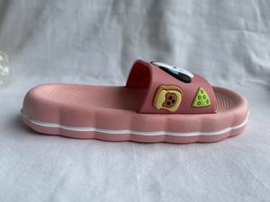 Pantofole Rosa Cartoon con Suola Antiscivolo in EVA da 17 mm, Tomaia in PVC, Punta Aperta, per Tutte le Stagioni, da Casa - Product Image 1