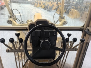 Niveleuse sur chenilles Caterpillar CAT140H d'occasion, 14,5 tonnes, excellent état, prix réduit, vente chaude, haute qualité - Product Image 6