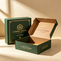 Boîte en carton ondulé personnalisée avec impression offset et dorure à chaud, production en 72h, pour vêtements de luxe, emballage de vêtements recyclés