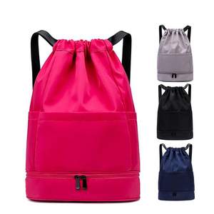 Sac à dos de sport et de voyage imperméable en polyester de haute qualité avec logo personnalisé et imprimé par le fournisseur, sac à cordon tendance - Product Image 1