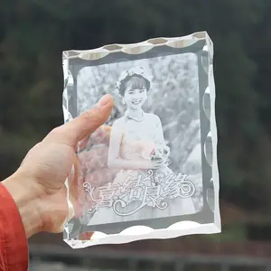 Produsen disesuaikan gambar Souvenir jelas kristal Iceberg 3d kristal terukir bingkai foto untuk hadiah pernikahan
