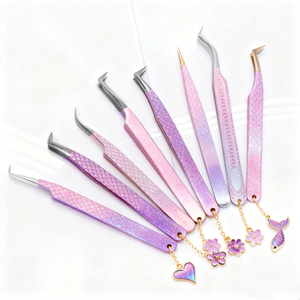 ملقط رموش وردي اللون بمقبض ماسي مسطح وطرف مدبب منحني، ملاقط رموش مجانية مخصصة بزوايا 45 و90 درجة - Product Image 4