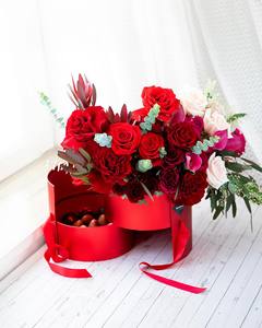 Sacs de boîte-cadeau de fleur ronde de luxe stratification mate revêtement UV emballage en papier doublé d'éponge pour fleur pour fleurs de la Saint-Valentin - Product Image 1