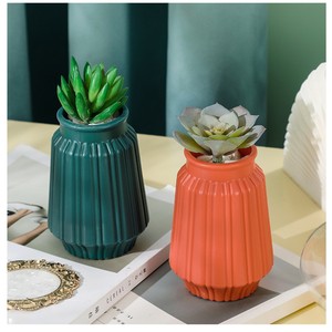छोटे अनब्रेकेबल घर सजावट प्लास्टिक फूल vases सस्ते टेबलटॉप <span class=keywords><strong>vase</strong></span> - Product Image 3