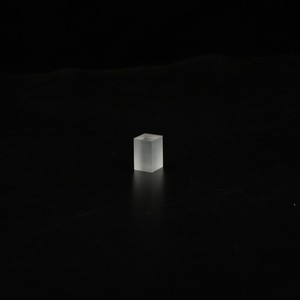 Prisme cube réflecteur de faisceau personnalisé 50/50 en verre K9 BK7 avec revêtement antireflet pour instruments optiques <span class=keywords><strong>laser</strong></span>, service OEM - Product Image 5
