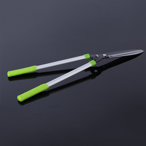 Cisaille de jardin en alliage d'aluminium Mountain Vine à tête droite 210 mm, manche vert, pour la taille des haies - Product Image 2