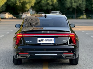 Hongqi H5 d'occasion de luxe 2022 1.5T Essence Berline intermédiaire Automatique Euro VI 150-200 ch Conduite à gauche - Product Image 3