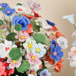 Flores Pequeñas de Cerámica Plástica, Hechas a Mano con Técnica de Pinzado a Alta Temperatura, Creativas, Eternas, Simples, Pintadas - Product Image 3