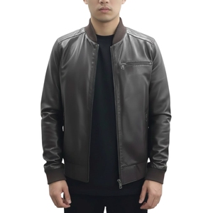 Chaqueta Bomber de Piel de Oveja Marrón Chocolate Oscuro Hecha a Mano y con Ajuste Personalizado para Hombre, Estilo Urbano con Detalles en Latón Antiguo - Product Image 1