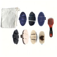 Kits de toilettage pour chevaux complets et flexibles, couleur et logo personnalisables, essentiels pour les équipes professionnelles, en plastique/PP+TPR, taille L