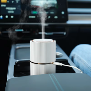 Nhà Máy Bán Buôn 100Ml USB Siêu Âm Nhựa Hương Thơm Tạo Độ Ẩm Dễ Thương Thiết Kế Có Thể Sạc Lại Di Động Tinh Dầu Khuếch Tán Ngoài Trời - Product Image 1