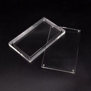 Support de cartes de jeu premium en acrylique pour booster pack PTCG portable - Style moderne, cadre de présentation pour 1 booster pack, fonction de fixation par vis - Product Image 3