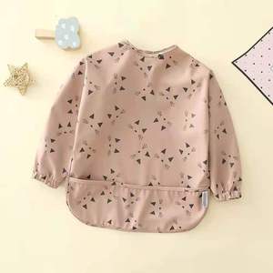 Bavoir <span class=keywords><strong>en</strong></span> tissu lavable doux à manches longues avec poche, bavoir à enfiler, <span class=keywords><strong>tablier</strong></span> imperméable <span class=keywords><strong>pour</strong></span> l'alimentation des bébés - Product Image 3