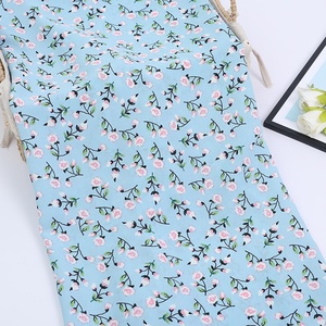 Tela de gasa con estampado Floral para vestido, tela <span class=keywords><strong>100</strong></span>% poliéster con diseño de flores personalizado, RTS - Product Image 3