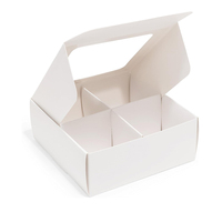 Boîte d'emballage écologique personnalisée imprimée Donut Dessert Puff Mini boîtes à truffes Boîte d'emballage en papier pour gâteaux de boulangerie avec fenêtre